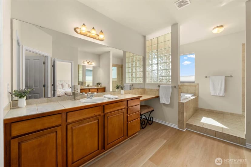 Property photo for 6311 Montevista Drive Se, Auburn photo 24