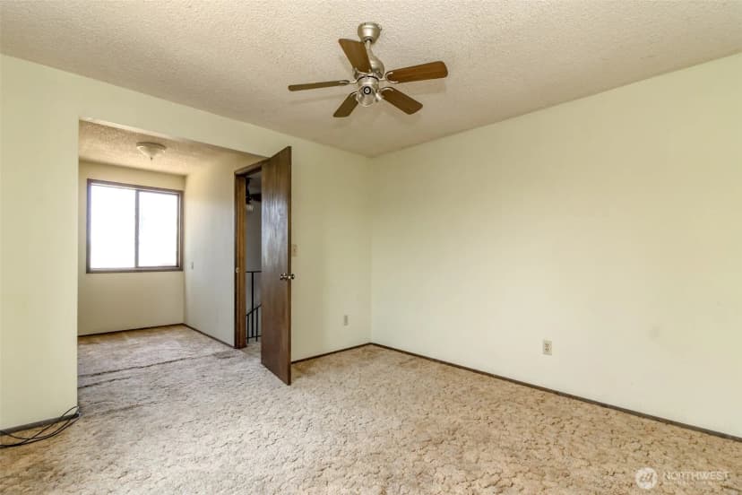 Property photo for 15421 Rose Rd Sw, Lakewood photo 25