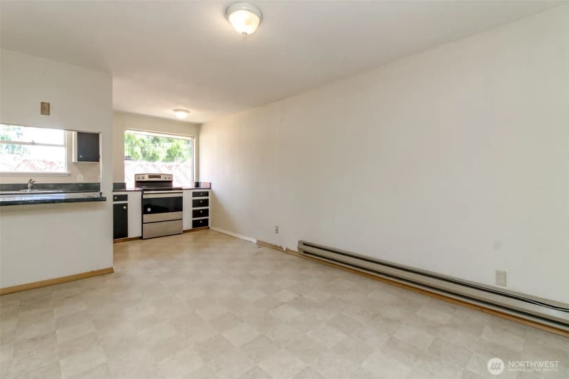Property photo for 15421 Rose Rd Sw, Lakewood photo 16