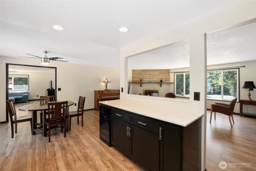 Property photo for 20856 231st Avenue Se, Maple Valley photo 9