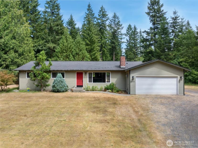 Property photo for 20856 231st Avenue Se, Maple Valley photo 34