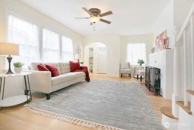 Property photo for 805 N Kelso Avenue, Kelso photo 5
