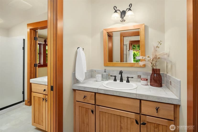 Property photo for 24211 Se 106th Place, Issaquah photo 22