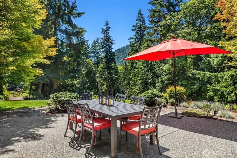 Property photo for 24211 Se 106th Place, Issaquah photo 28
