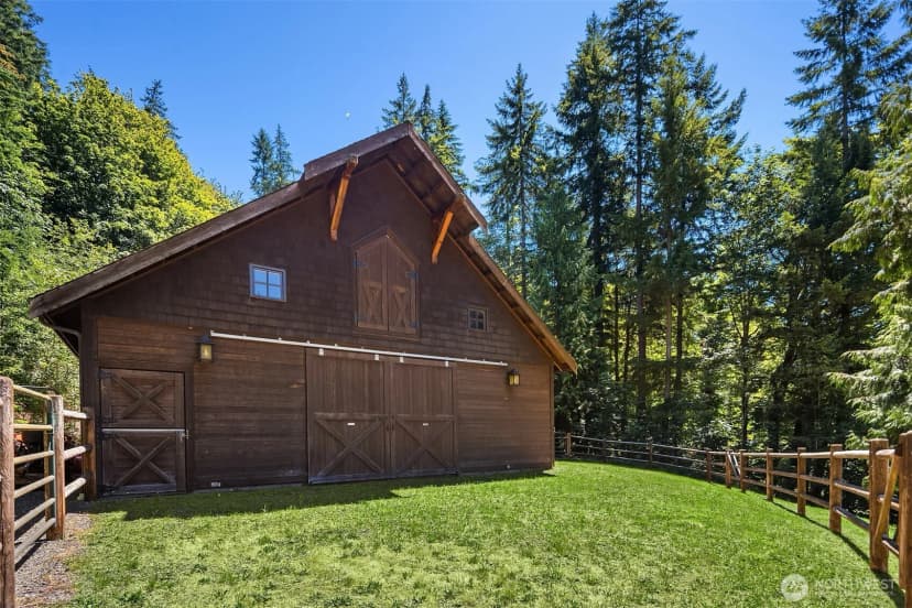 Property photo for 24211 Se 106th Place, Issaquah photo 34
