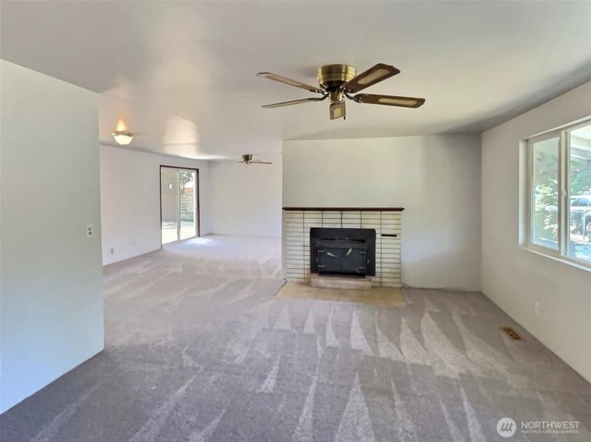 Property photo for 14922 134th Avenue Se, Renton photo 11