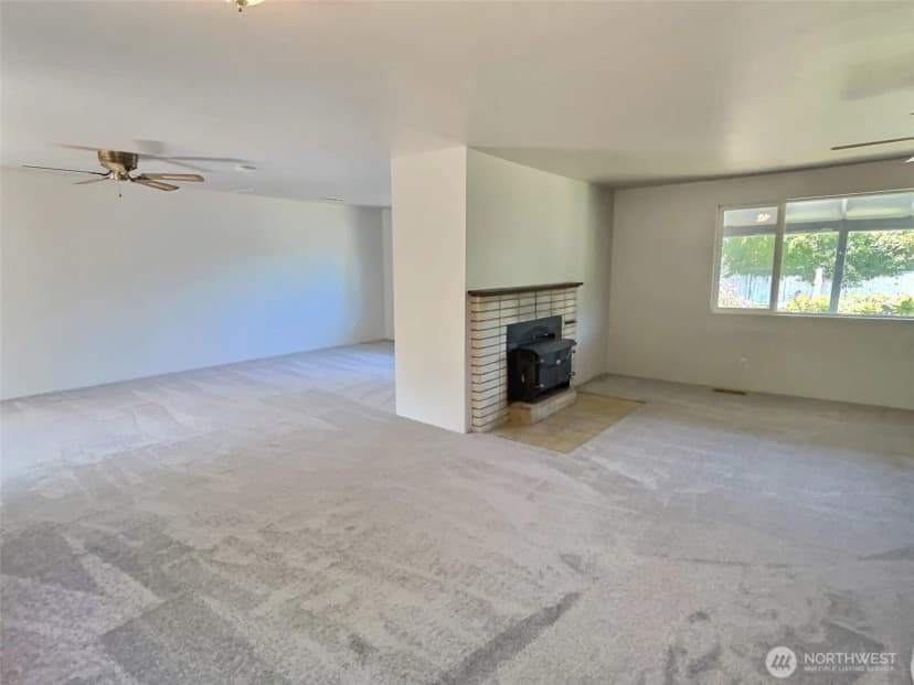 Property photo for 14922 134th Avenue Se, Renton photo 15