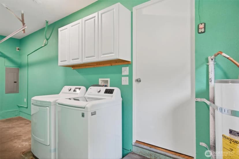 Property photo for 110 Laurel Park Drive, Longview photo 30
