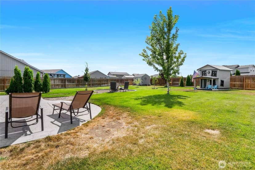 Property photo for 35 Parkside Loop, Ephrata photo 37