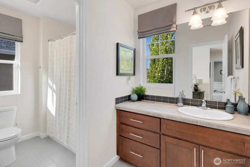 Property photo for 4228 Riverfront Boulevard, Everett photo 18