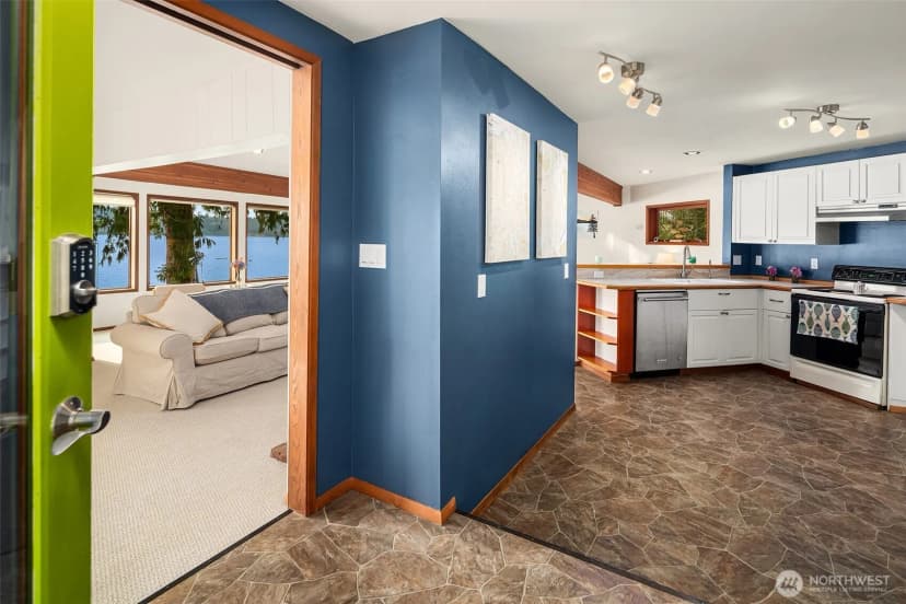Property photo for 13311 Sw Burma Rd. Road, Vashon photo 8