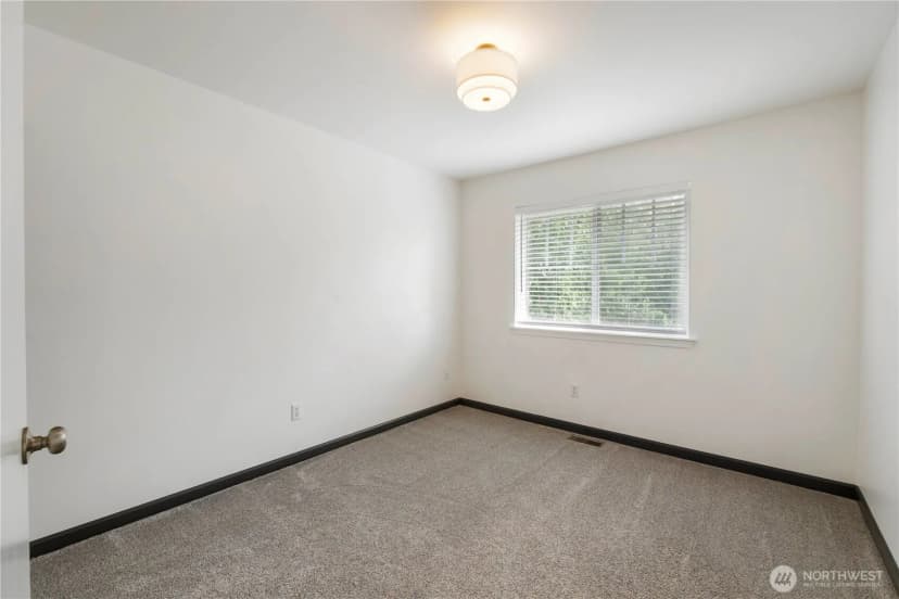 Property photo for 2605 Riverwalk Drive Se, Auburn photo 26