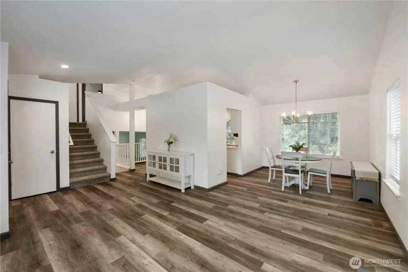 Property photo for 2605 Riverwalk Drive Se, Auburn photo 5