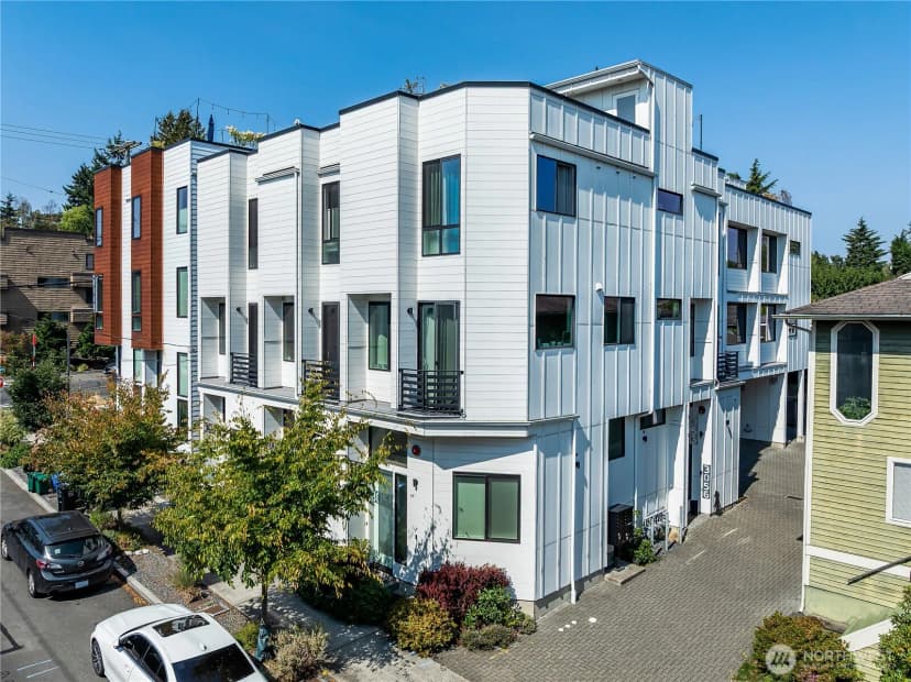 Property photo for 3054 Nw 65th Street, Seattle photo 2