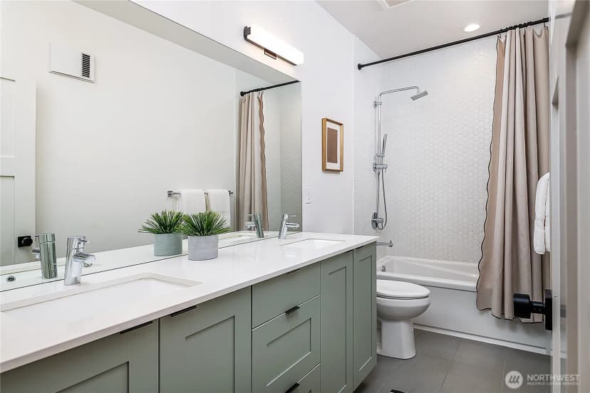 Property photo for 3054 Nw 65th Street, Seattle photo 13