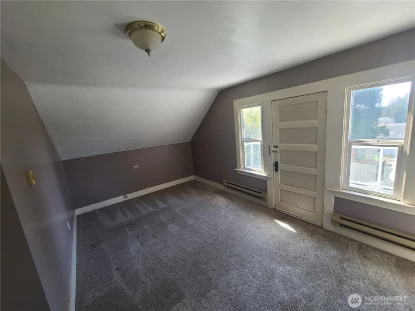 Property photo for 181 10th Street, Blaine photo 12