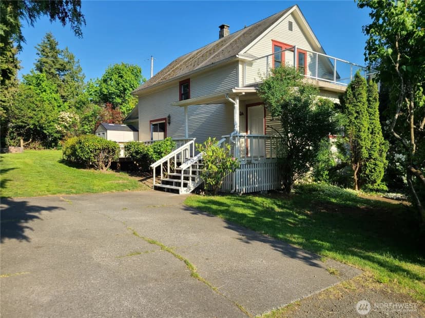 Property photo for 181 10th Street, Blaine