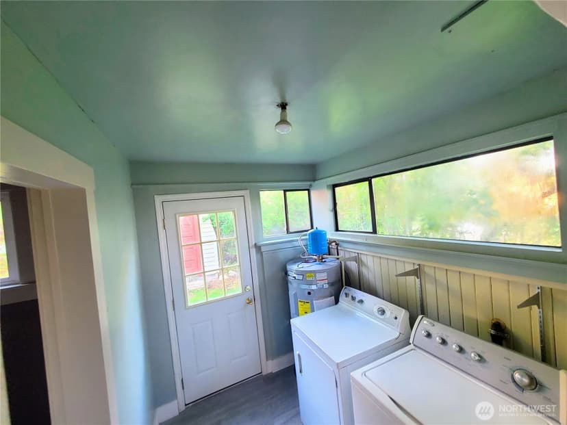 Property photo for 181 10th Street, Blaine photo 16