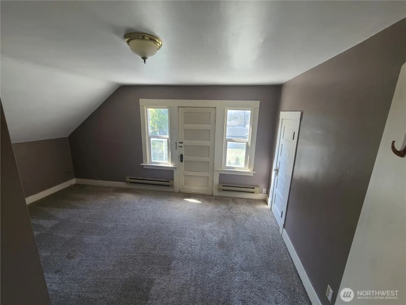 Property photo for 181 10th Street, Blaine photo 11