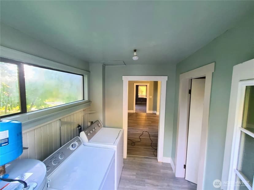 Property photo for 181 10th Street, Blaine photo 15