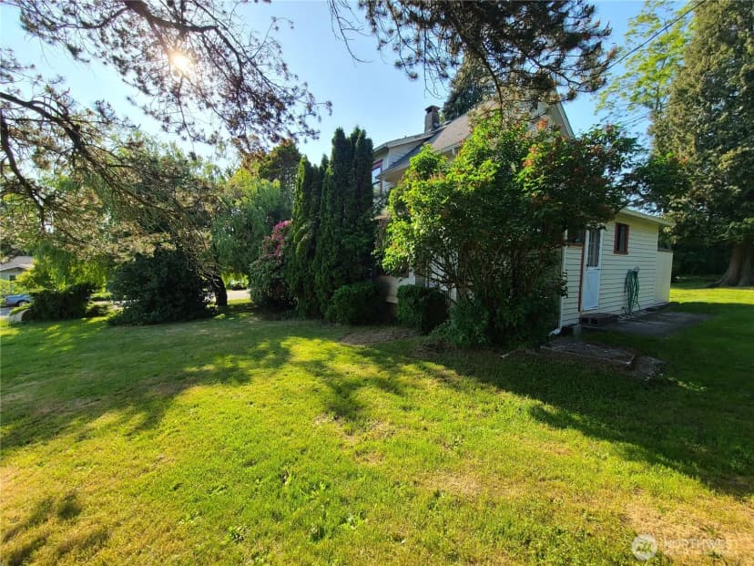 Property photo for 181 10th Street, Blaine photo 23