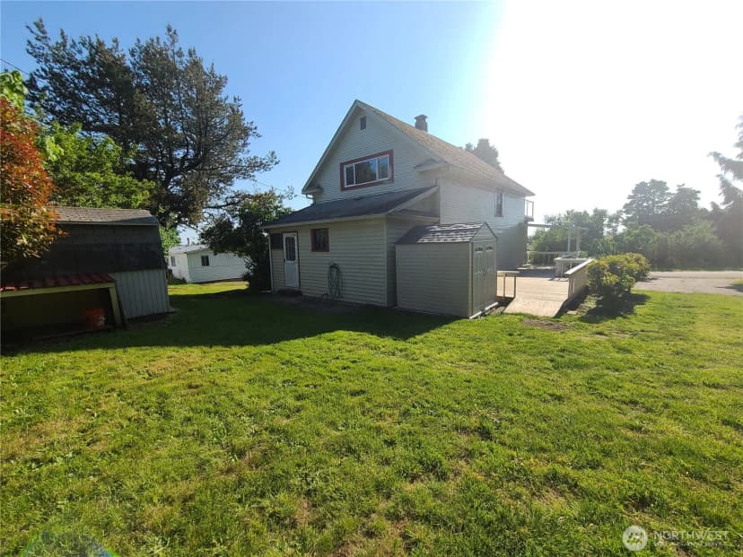 Property photo for 181 10th Street, Blaine photo 21