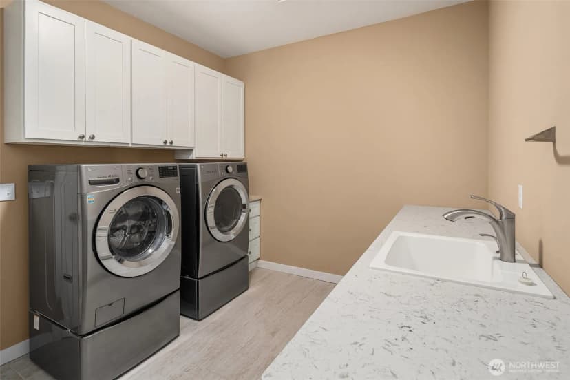 Property photo for 216 Cornwall Road Nw #1, Lakebay photo 29