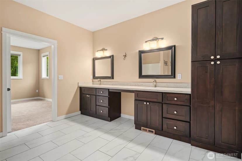 Property photo for 216 Cornwall Road Nw #1, Lakebay photo 19
