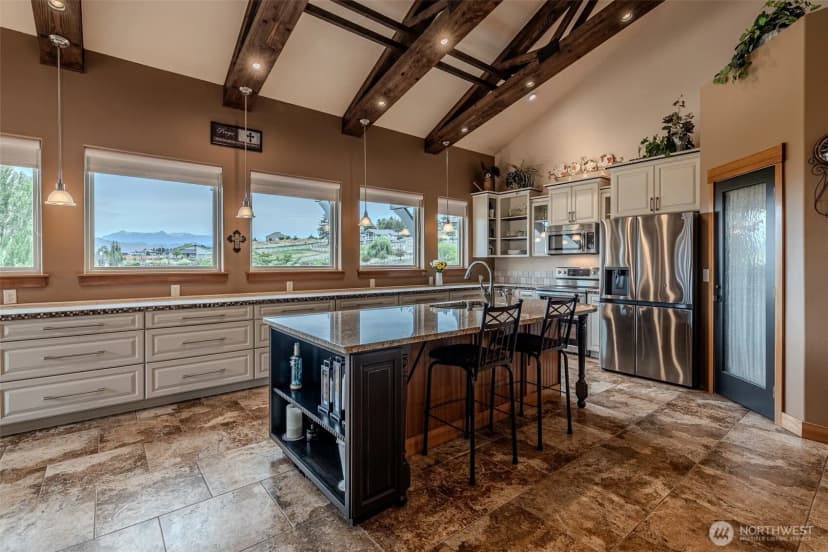 Property photo for 54 Shade Tree Lane, Wenatchee photo 12