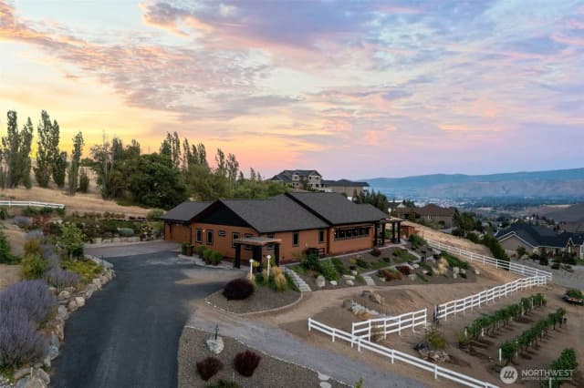 Property photo for 54 Shade Tree Lane, Wenatchee
