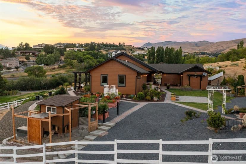 Property photo for 54 Shade Tree Lane, Wenatchee photo 30