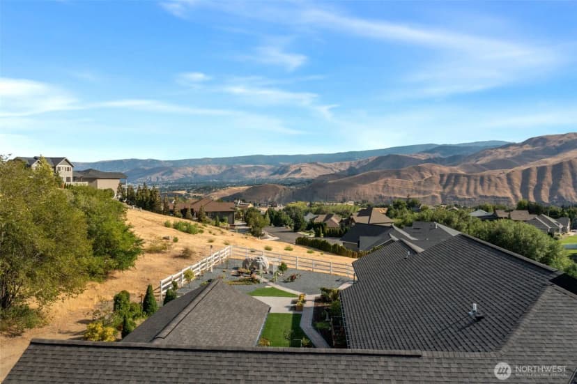 Property photo for 54 Shade Tree Lane, Wenatchee photo 38