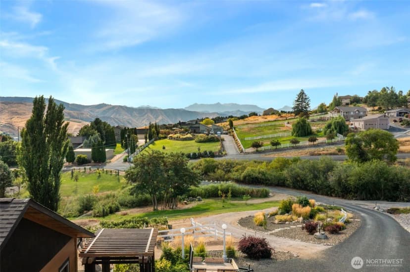 Property photo for 54 Shade Tree Lane, Wenatchee photo 37