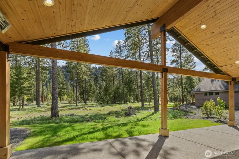 Property photo for 1161 Domerie Park Loop, Cle Elum photo 6