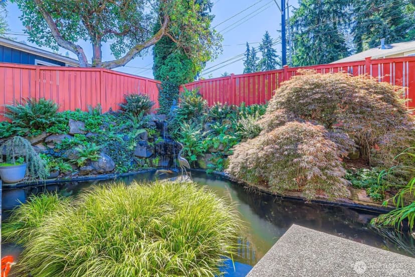 Property photo for 13310 Bitter Place N, Seattle photo 5