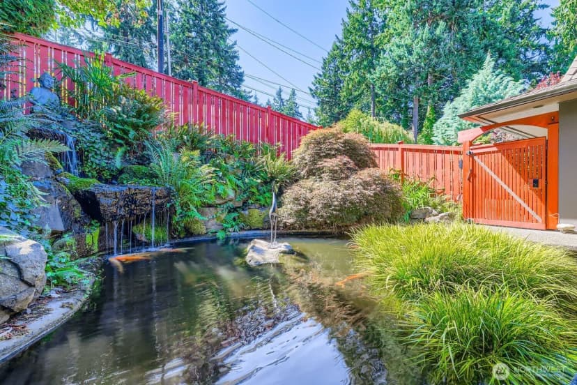 Property photo for 13310 Bitter Place N, Seattle photo 6
