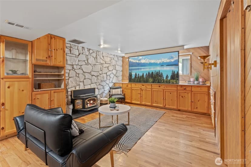 Property photo for 10438 Ne 116th Street, Kirkland photo 18
