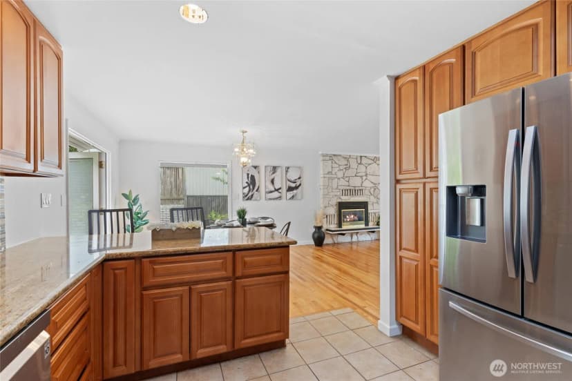 Property photo for 10438 Ne 116th Street, Kirkland photo 10