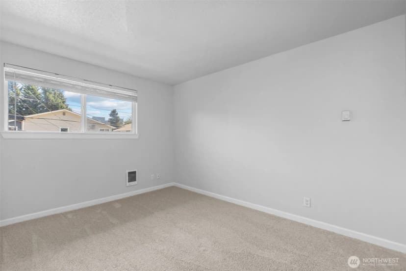Property photo for 1128 N 91st Street, Seattle photo 23