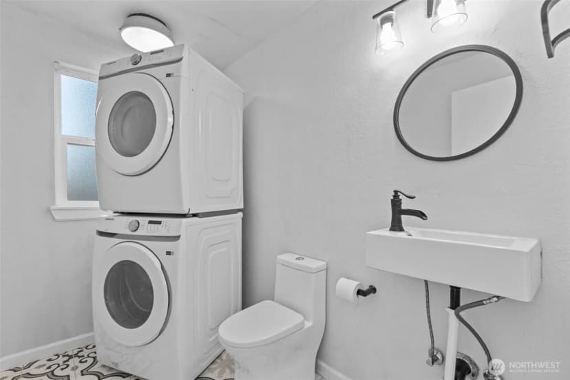 Property photo for 1128 N 91st Street, Seattle photo 14