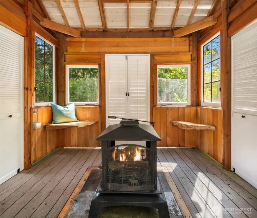 Property photo for 20421 87th Avenue Sw, Vashon photo 28