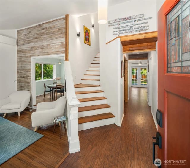 Property photo for 20421 87th Avenue Sw, Vashon photo 4