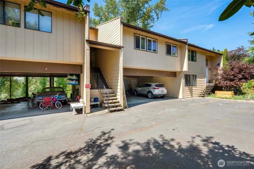 Property photo for 1211 N 8th Street #8, Mount Vernon