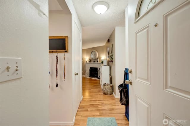 Property photo for 1211 N 8th Street #8, Mount Vernon photo 3