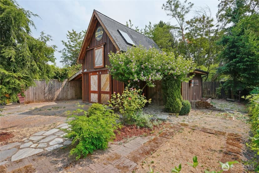 Property photo for 4027 S 128th Street, Tukwila photo 25