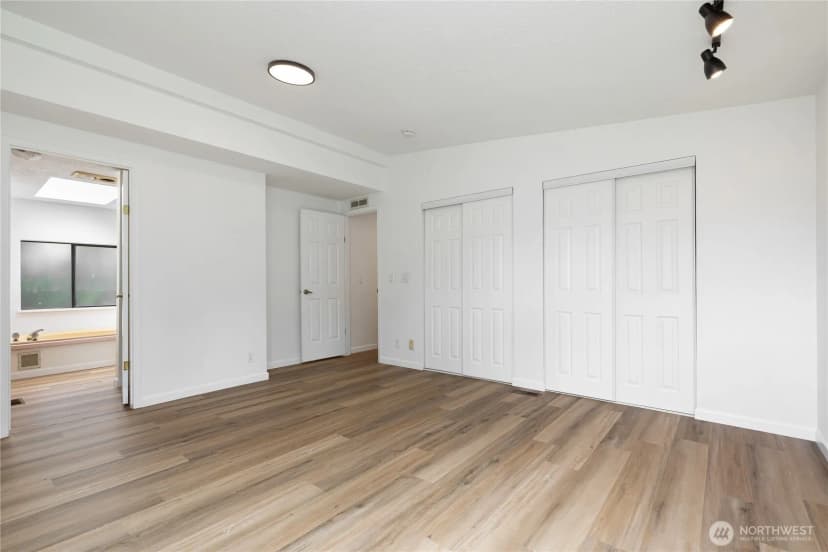 Property photo for 818 243rd St Sw, Bothell photo 23