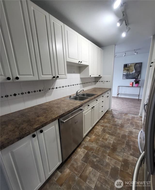 Property photo for 9030 Seward Park Avenue S #513, Seattle photo 5