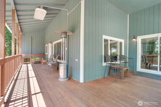 Property photo for 244 Niemi Road, Longview photo 3