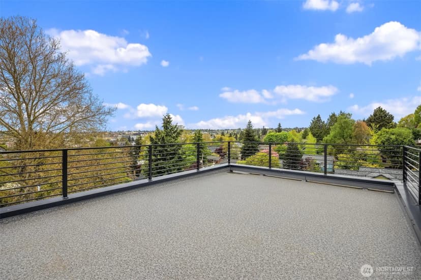 Property photo for 322 Nw 47th Street #c, Seattle photo 17
