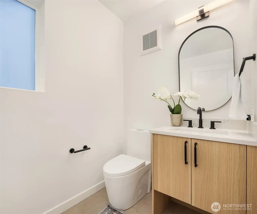 Property photo for 322 Nw 47th Street #c, Seattle photo 7